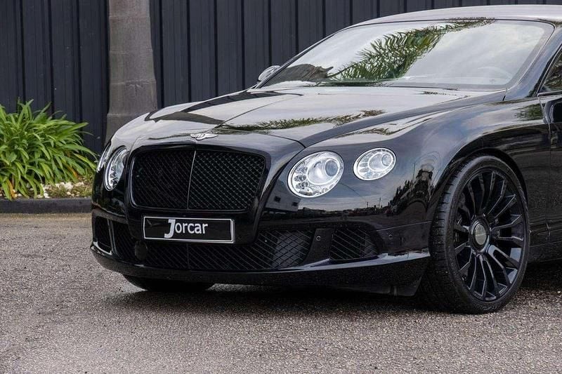 Usado Bentley Continental 625 HP (459 kW) 2013 Preto