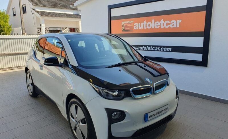 Preto Usado 2015 BMW i3 Comfort Edition Citadino | € 16.900 (Caro) - Imagem 1/4
