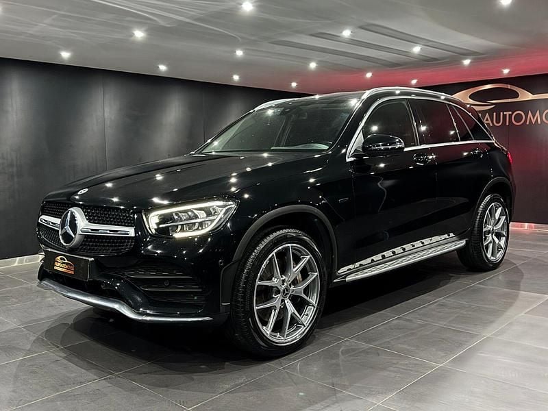 Preto Usado 2021 Mercedes GLC300 AMG line SUV | € 41.900 (Preço justo) - Imagem 1/4