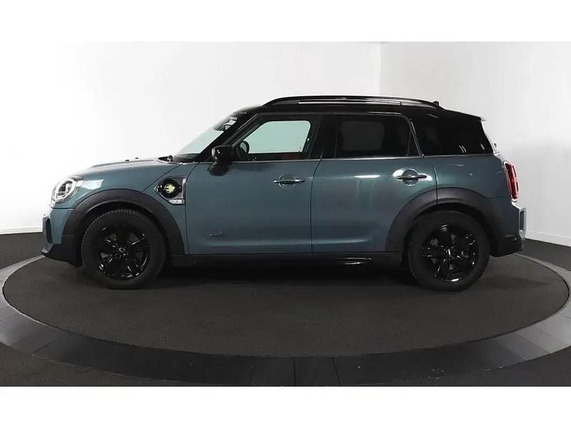 Usado Mini Cooper Countryman Essential 220 HP (161 kW) 2022 Azul escuro SUV