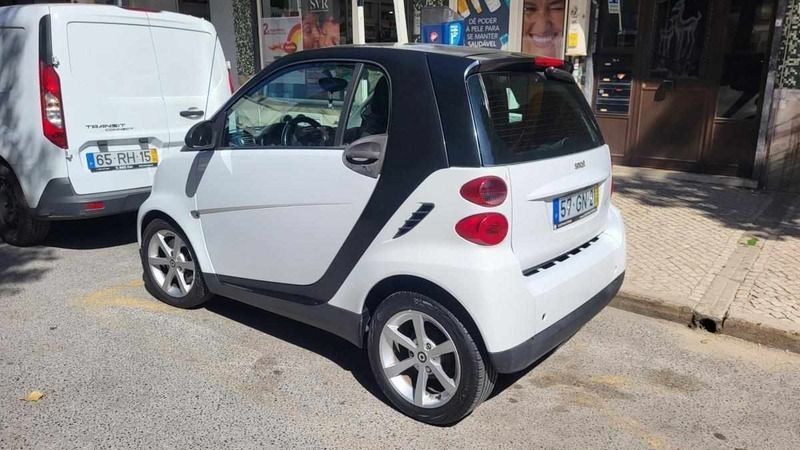 Branco Usado 2008 Smart ForTwo Coupé Coupé | € 5.500 (Preço justo) - Imagem 1/4