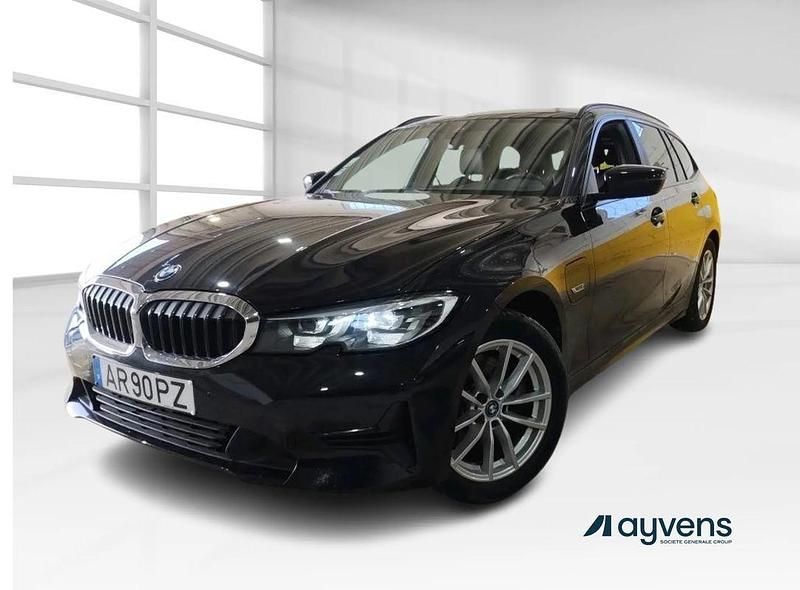 Preto Usado 2022 BMW 320 Carrinha | € 31.900 - Imagem 1/4