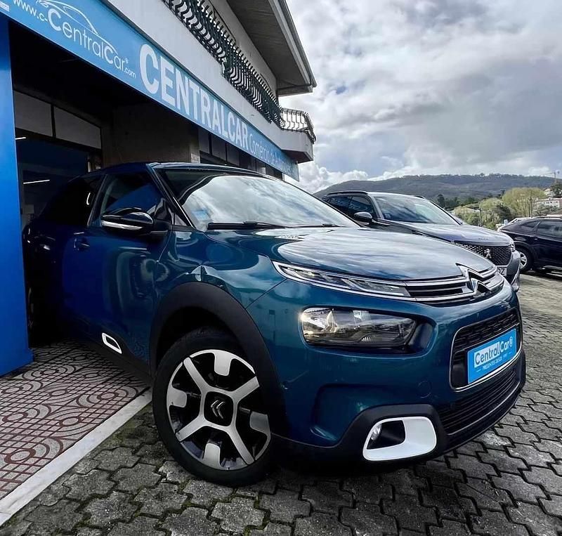 Usado Citroën C4 Cactus PureTech 110 HP (80 kW) 2018 Azul Citadino