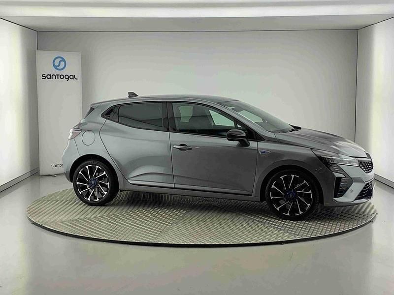 Cinzento Usado 2024 Renault Clio V Esprit Alpine Citadino | € 20.400 (Preço elevado) - Imagem 1/4