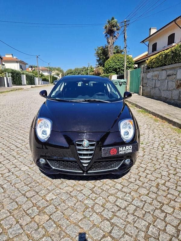 Preto Usado 2010 Alfa Romeo MiTo Citadino | € 6.250 (Preço justo) - Imagem 1/4
