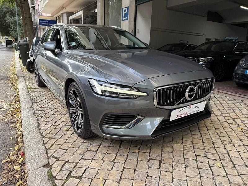 Cinza Usado 2021 Volvo V60 Inscription Carrinha | € 27.500 (Preço justo) - Imagem 1/4