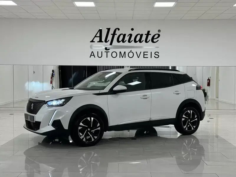 Branco Usado 2021 Peugeot 2008 Allure SUV | € 18.990 (Preço justo) - Imagem 1/4