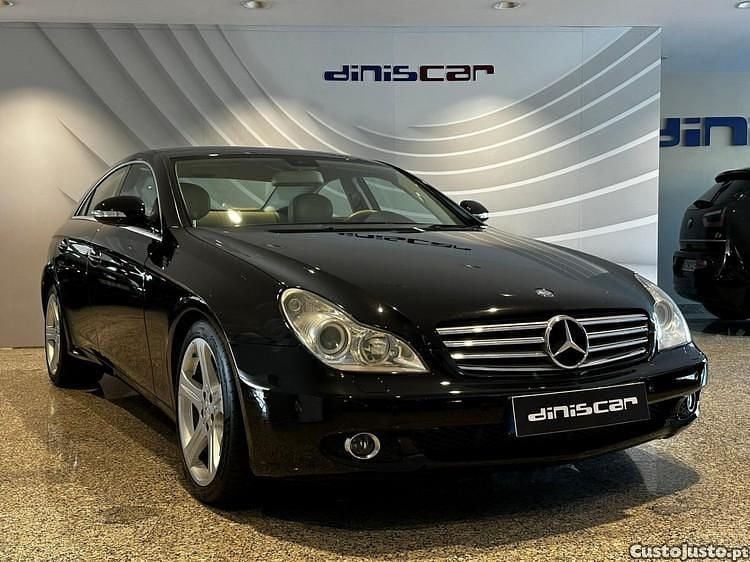 Preto Usado 2008 Mercedes CLS320 Coupé | € 16.900 - Imagem 1/1