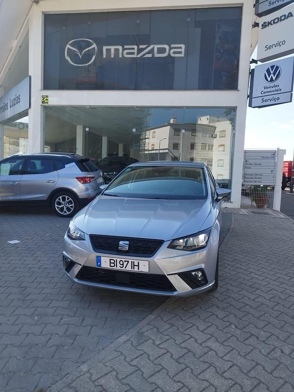 Cinza Usado 2024 Seat Ibiza Style | € 16.400 (Preço justo) - Imagem 1/4