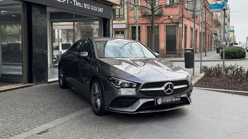 Usado Mercedes CLA180 AMG line 116 HP (85 kW) 2020 Cinza Sedan