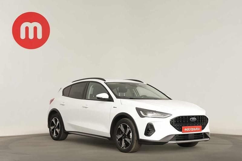 Branco Usado 2024 Ford Focus | € 23.999 (Preço justo) - Imagem 1/4