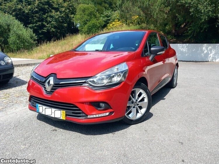Vermelho Usado 2016 Renault Clio IV LIMITED | € 8.990 (Bom preço) - Imagem 1/1
