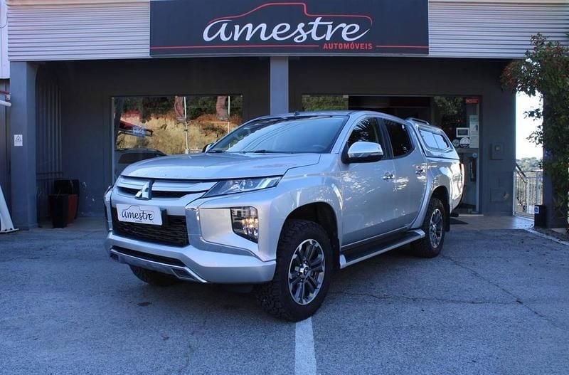 Cinzento Usado 2020 Mitsubishi L200 Pickup | € 34.500 (Preço justo) - Imagem 1/4