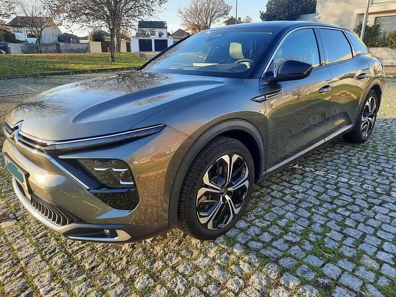 Usado Citroën C5 X Shine 225 HP (165 kW) 2023 Carrinha