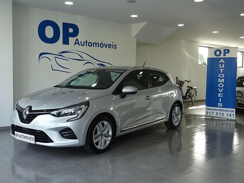 Cinzento Usado 2021 Renault Clio V Intens Sedan | € 16.950 (Preço elevado) - Imagem 1/4