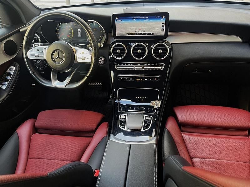 Usado Mercedes GLC220 AMG line 194 HP (142 kW) 2020 Cinza SUV