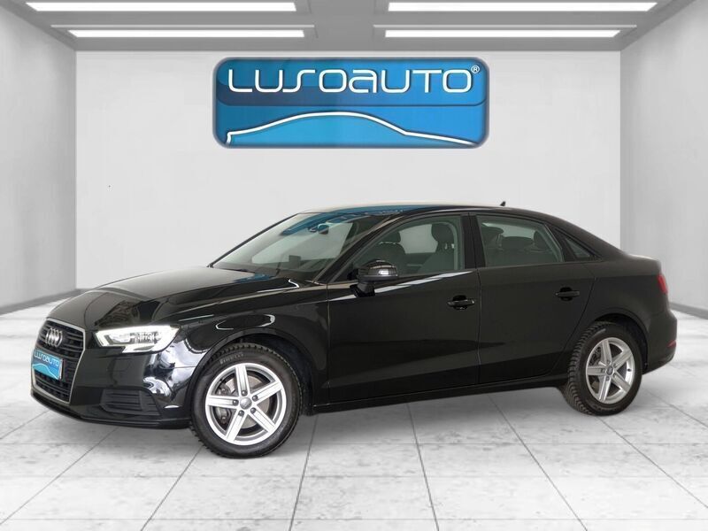 Preto Usado 2018 Audi A3 Business Sedan | € 19.900 (Preço justo) - Imagem 1/4