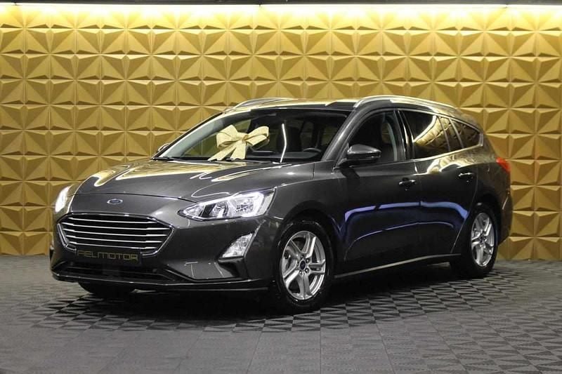 Cinzento Usado 2020 Ford Focus Carrinha | € 12.400 (Bom preço) - Imagem 1/4