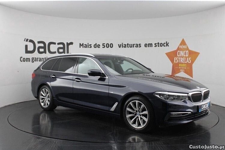 Azul Usado 2018 BMW 520 Luxury Line Carrinha | € 28.399 (Preço justo) - Imagem 1/1