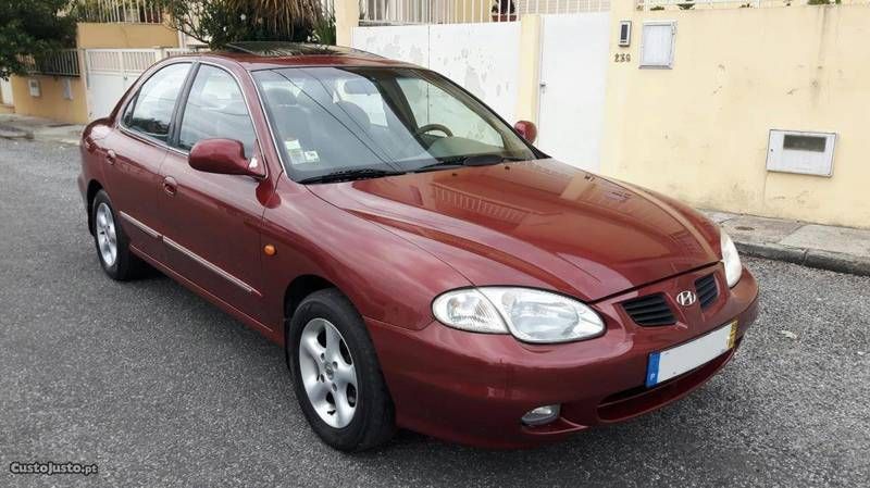 Hyundai lantra 1999