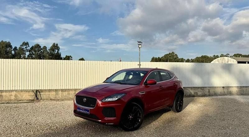 Vermelho Usado 2019 Jaguar E-Pace R-Dynamic SUV | € 24.000 (Preço justo) - Imagem 1/4