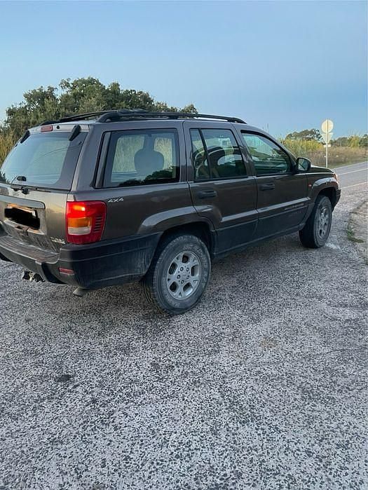 Usado 2000 Jeep Grand Cherokee Laredo SUV | € 6.500 (Preço justo) - Imagem 1/4