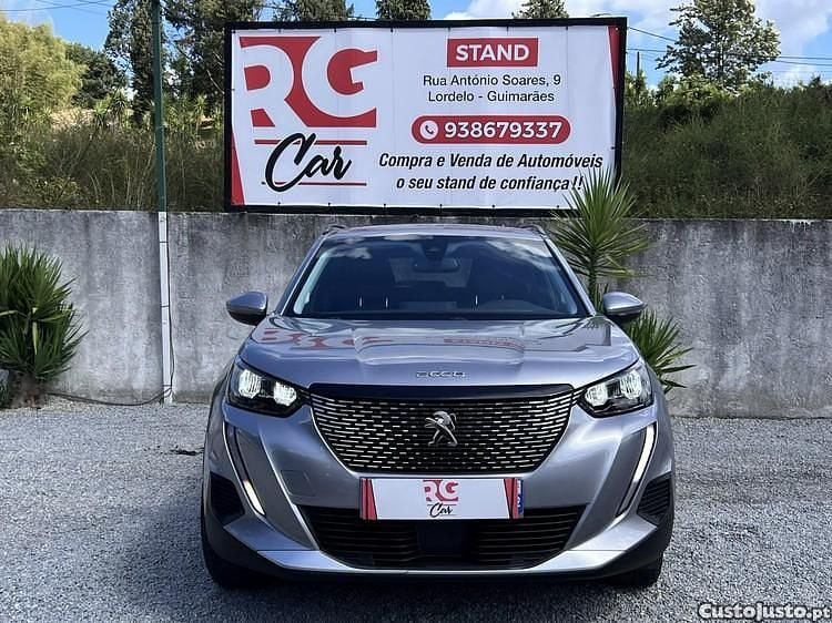 Cinza Usado 2021 Peugeot 2008 Allure SUV | € 17.000 (Preço justo) - Imagem 1/1