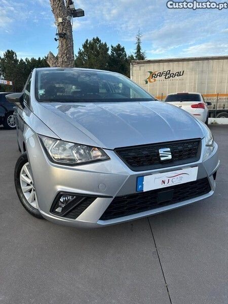 Cinza Usado 2017 Seat Ibiza Style Sedan | € 11.500 (Preço justo) - Imagem 1/1