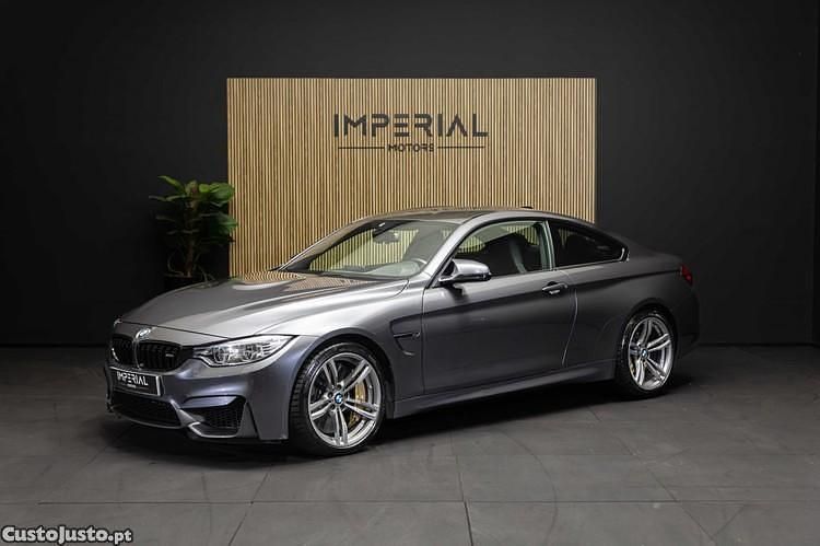 Cinza Usado 2015 BMW M4 Sedan | € 61.950 (Caro) - Imagem 1/1
