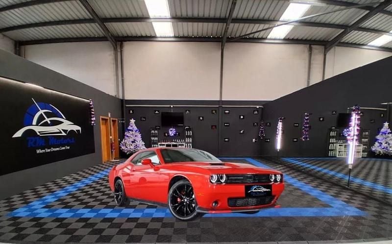 Vermelho Usado 2021 Dodge Challenger SXT Coupé | € 132.900 - Imagem 1/4