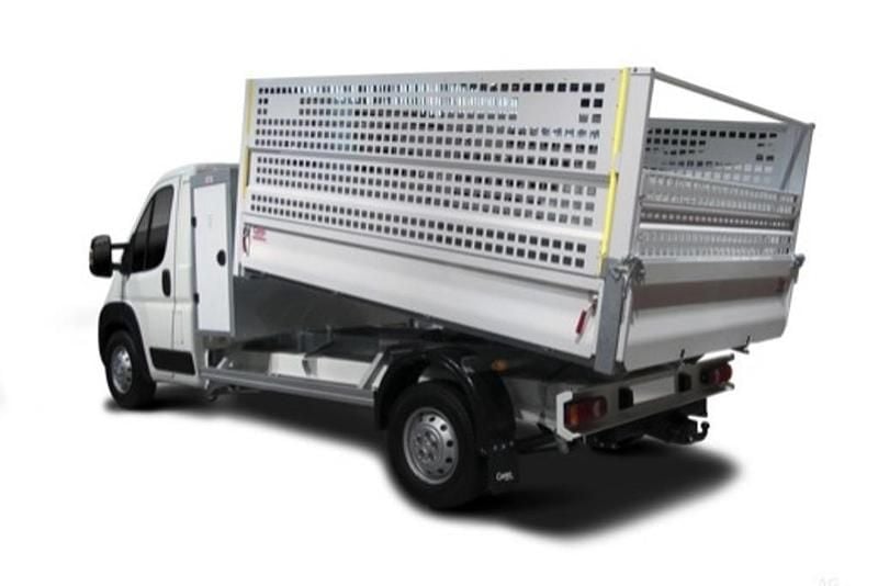 738€738€738€738€738€738€738€738€738€ Usado 2023 Peugeot Boxer Van | € 38.529 - Imagem 1/4