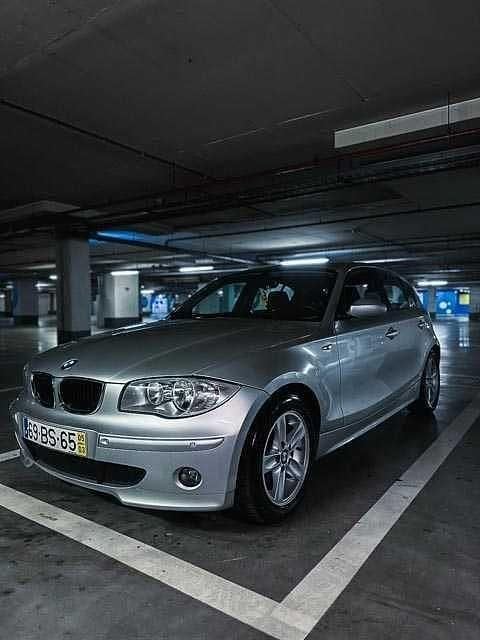 Usado 2005 BMW 120 Citadino | € 7.750 (Preço justo) - Imagem 1/4