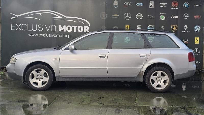 Usado Audi A6 150 HP (110 kW) 2003 Cinzento Carrinha