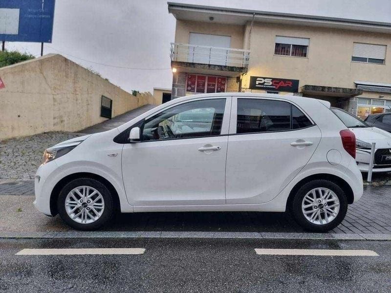 Usado Kia Picanto X-Line 67 HP (49 kW) 2021 Branco Citadino