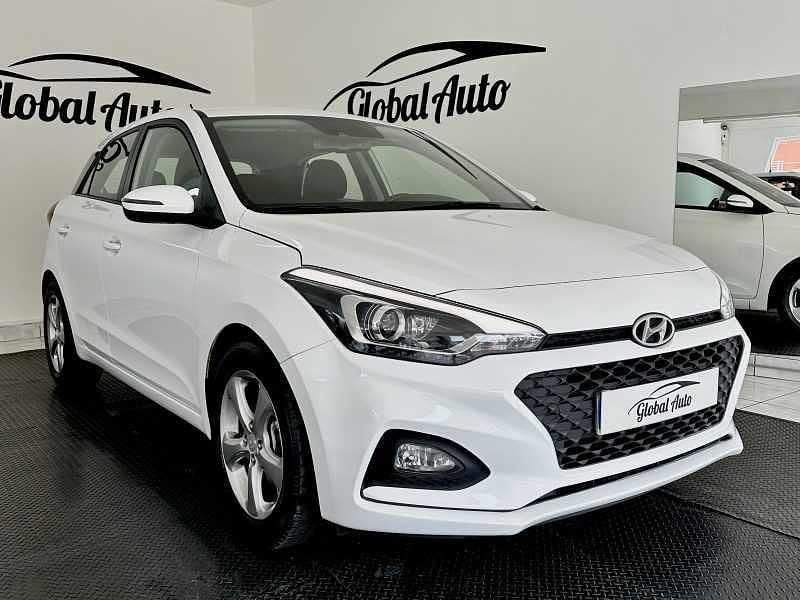 Branco Usado 2019 Hyundai i20 | € 11.900 (Preço justo) - Imagem 1/4