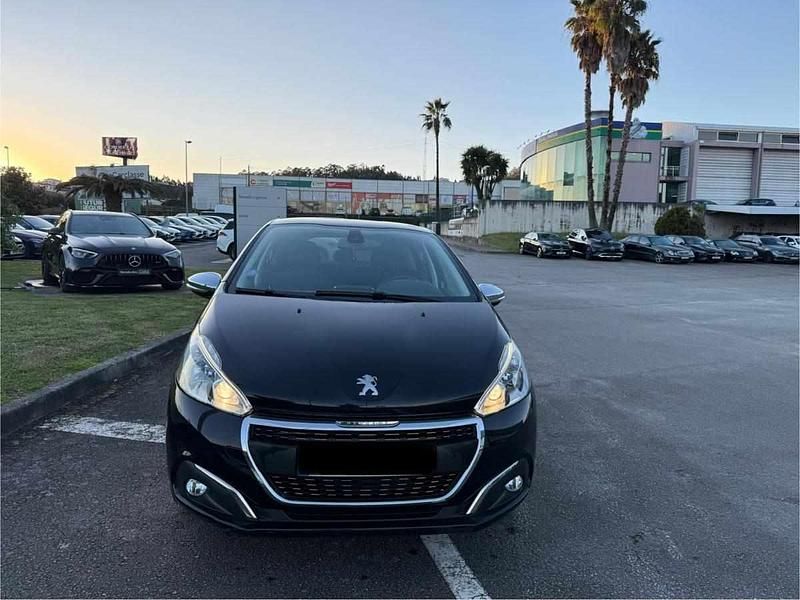Usado Peugeot 208 Allure 82 HP (60 kW) 2019 Preto Citadino