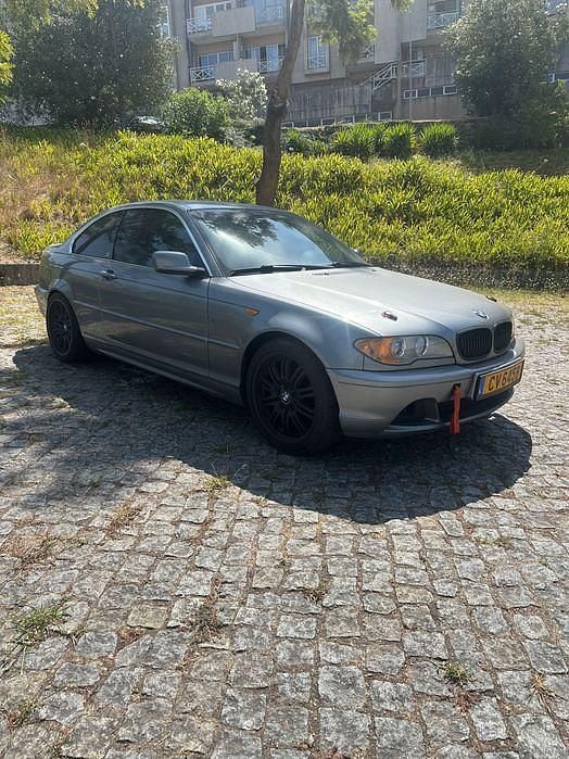 Usado 2004 BMW 325 Coupé | € 5.400 - Imagem 1/4