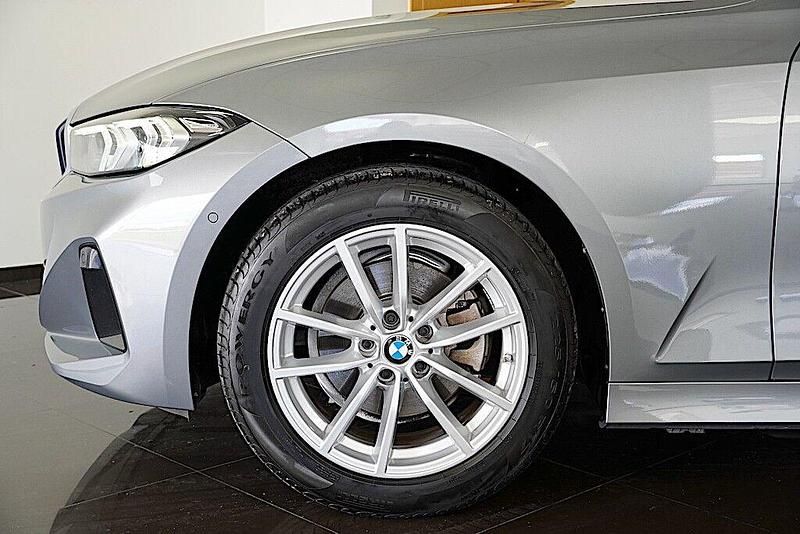 Usado BMW 320 Sport Line 190 HP (139 kW) 2022 Cinza Carrinha