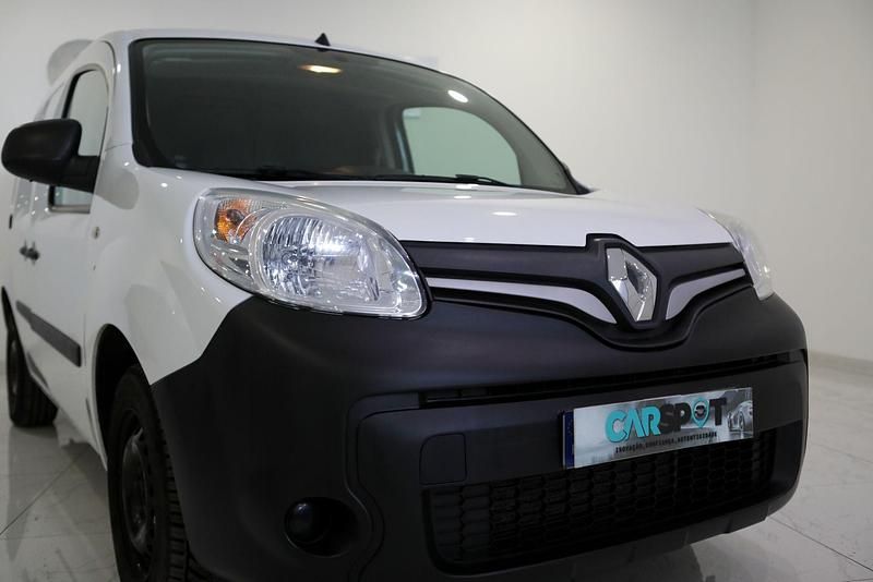 Branco Usado 2021 Renault Kangoo | € 14.980 (Preço justo) - Imagem 1/4