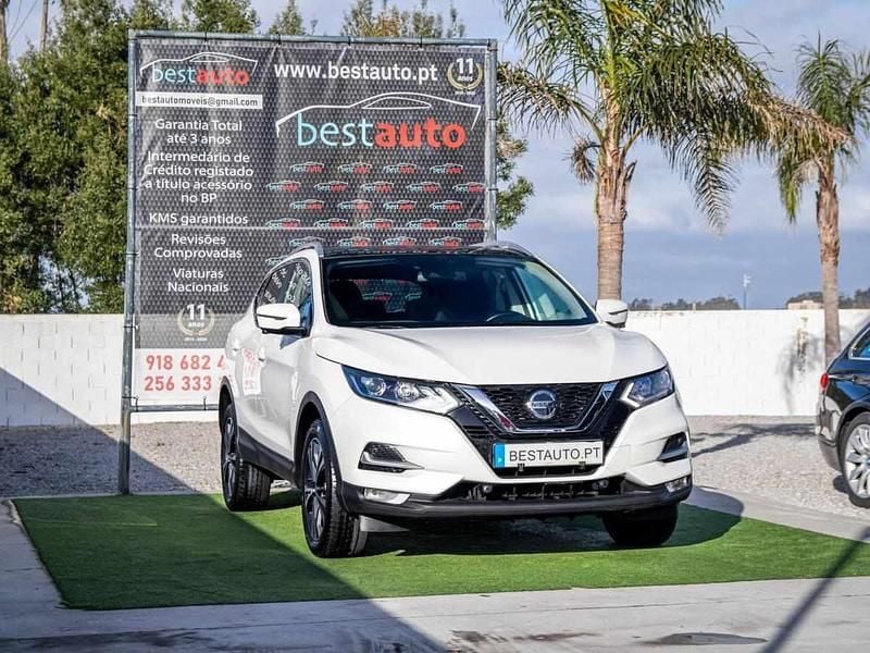 Usado Nissan Qashqai N-Connecta 115 HP (84 kW) 2020 Branco SUV