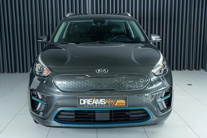 Usado Kia e-Niro 150 kW (204 HP) 2020 Cinzento SUV