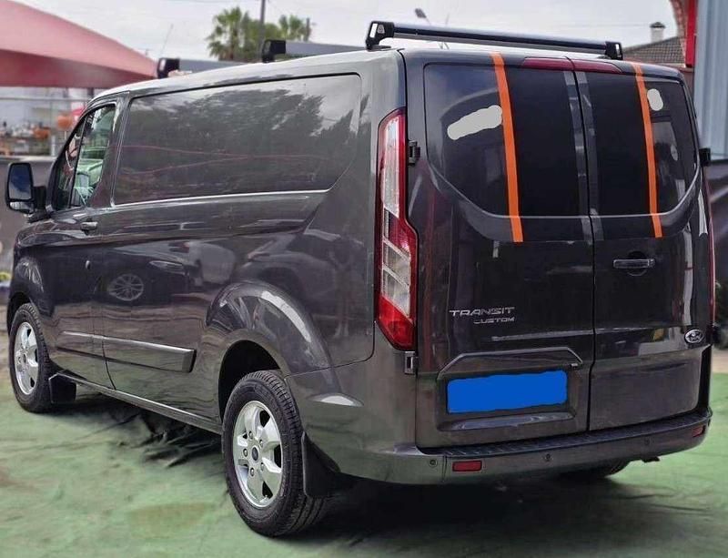 Usado Ford Transit Trend 170 HP (125 kW) 2016 Cinza Sedan