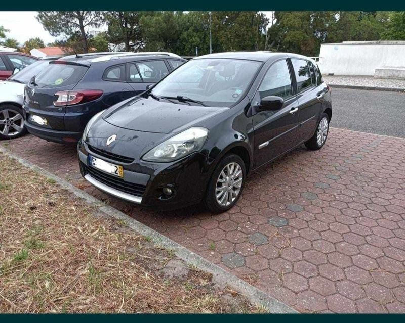 Preto Usado 2011 Renault Clio II | € 7.500 - Imagem 1/4