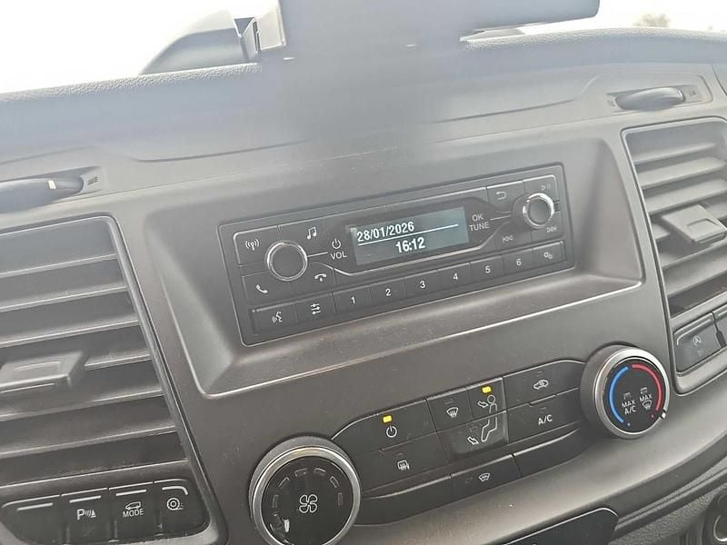 Usado Ford Transit Trend 130 HP (95 kW) 2023 Branco