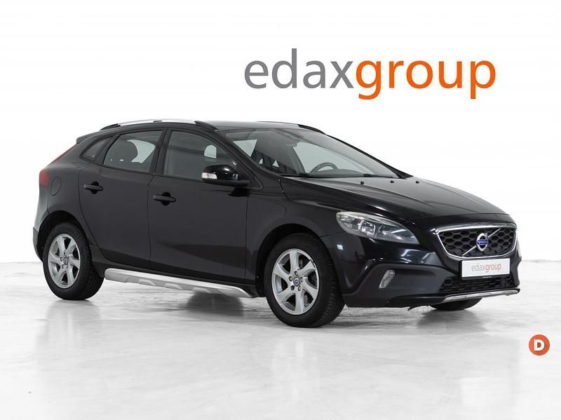 Usado Volvo V40 CC 115 HP (84 kW) 2015 Preto Carrinha