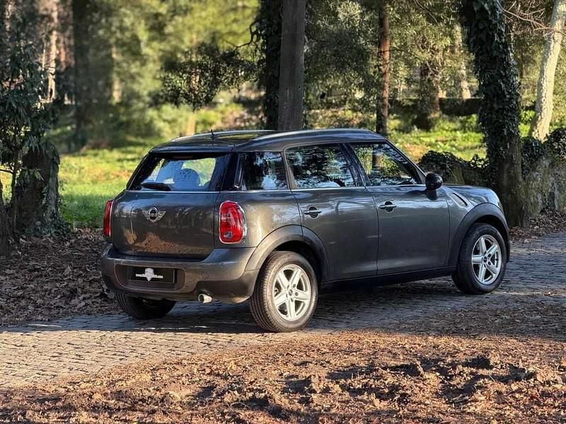 Usado Mini Countryman 90 HP (66 kW) 2014 Cinzento SUV