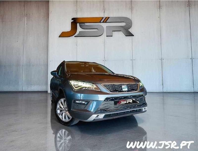 Cinzento Usado 2019 Seat Ateca SUV | € 17.890 (Preço justo) - Imagem 1/4