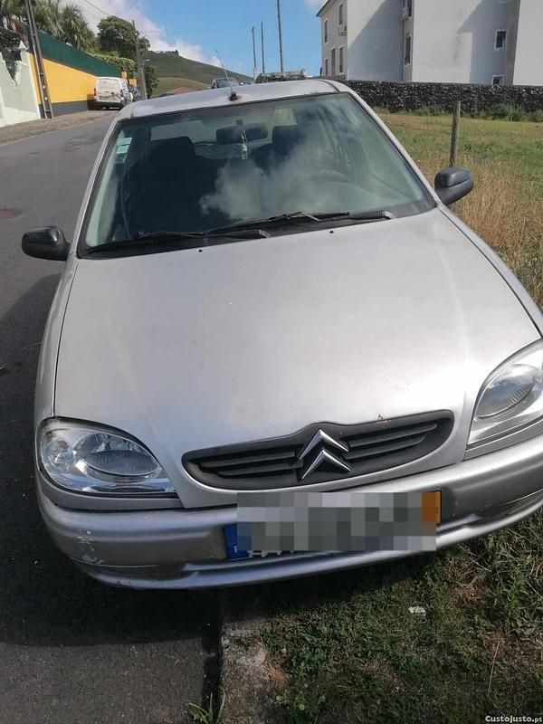 Cinzento Usado 2001 Citroën Saxo Citadino | € 1.150 - Imagem 1/4