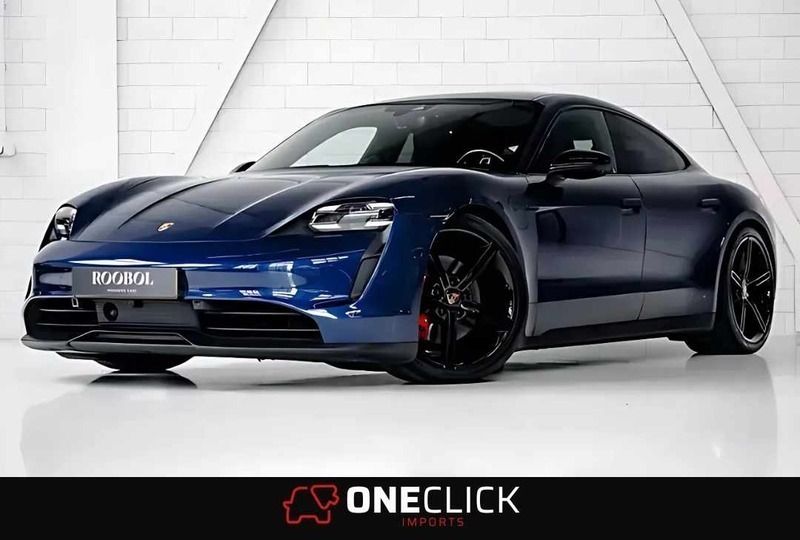 Preto Usado 2020 Porsche Taycan 4S Sedan | € 63.100 - Imagem 1/4