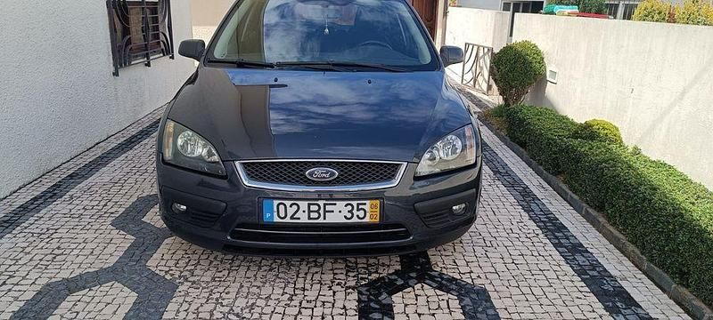 Usado 2006 Ford Focus Sedan | € 2.800 (Preço justo) - Imagem 1/4